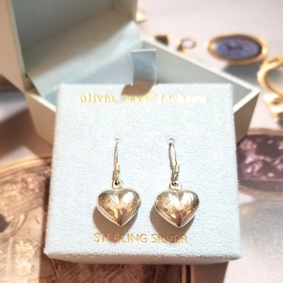 NEW IN BOX Olivia and Jackson Sterling Silver Etched Heart Earrings - Picture 6 of 7